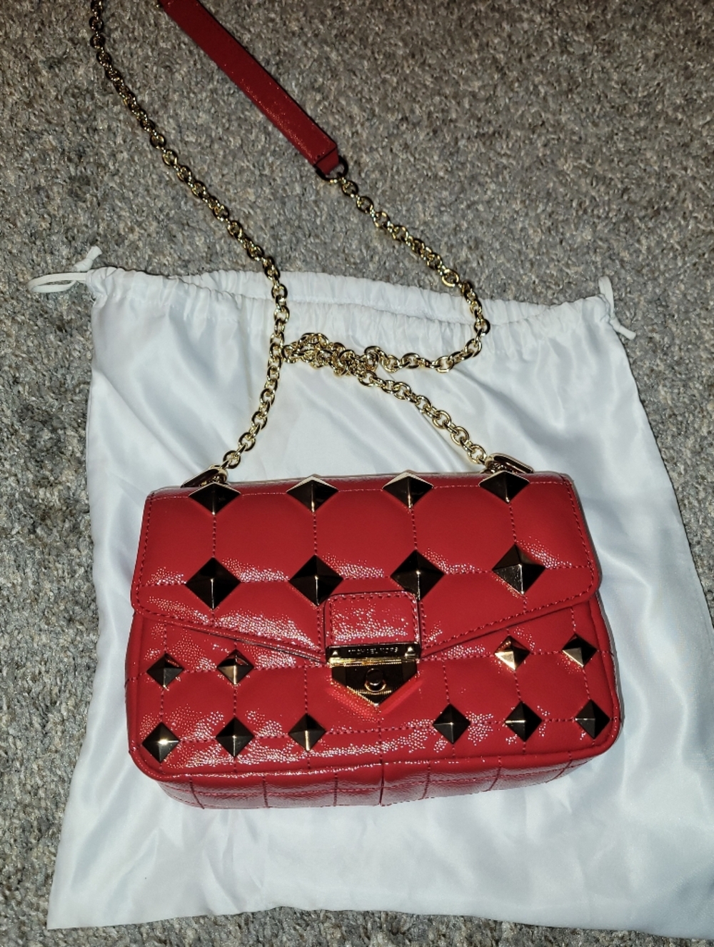 MICHAEL KORS GENUINE PATENT LEATHER SOHO BAG